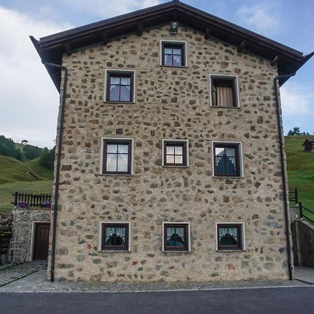 Ferienwohnung Casa Ross Da Fabio Livigno Exterior foto
